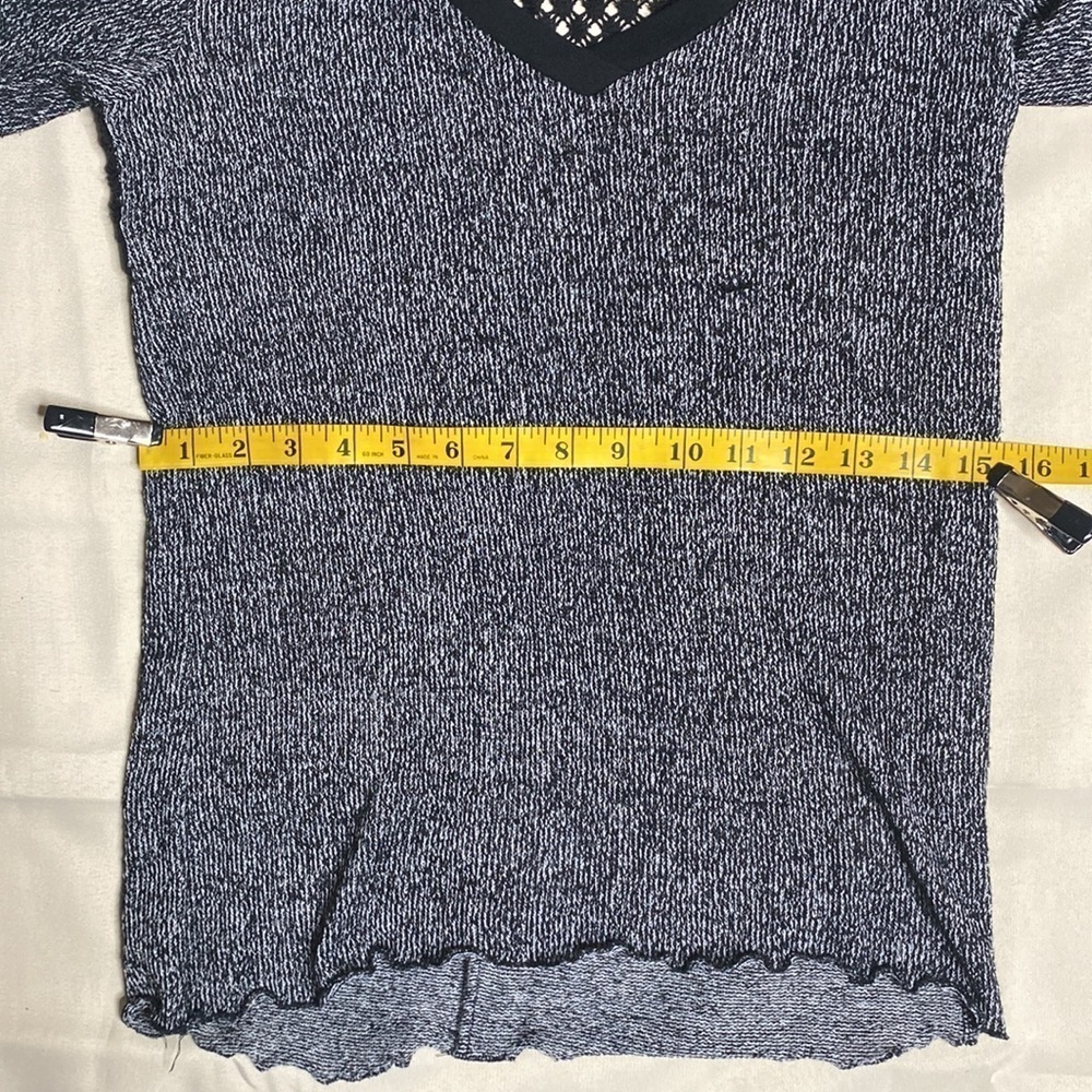 Scrapbook Black And Gray V-neck Sweater - Picture 10 of 12